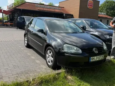 Gebraucht VW Golf V 102 PS (75 kW) 2004 Schwarz Kleinwagen