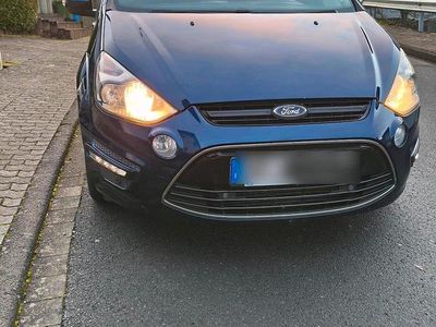 Blau Gebraucht 2012 Ford S-MAX S Van / Kleinbus | 9.000 € (Teuer)