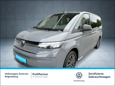 Gebraucht VW Multivan Life 204 PS (150 kW) 2024 Pure grey Van / Kleinbus