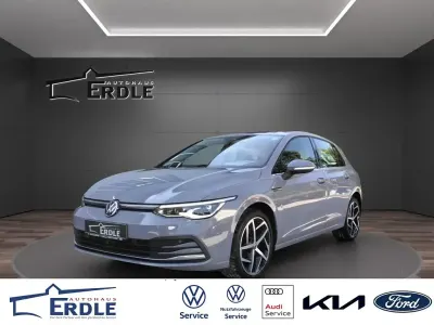 Gebraucht VW Golf VII Style 150 PS (110 kW) 2020 Grau Limousine