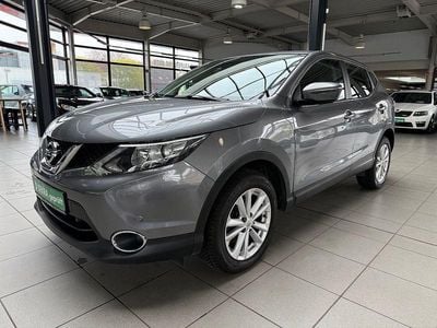 Gebraucht Nissan Qashqai Acenta 116 PS (85 kW) 2016 Grau SUV