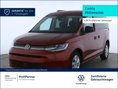 Gebraucht VW Caddy Life 122 PS (89 kW) 2024 Rot Van / Kleinbus