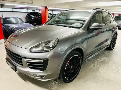 Gebraucht Porsche Cayenne 441 PS (324 kW) 2016 Grau SUV
