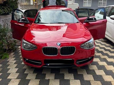Gebraucht BMW 116 Sport Line 136 PS (100 kW) 2013 Rot Kleinwagen