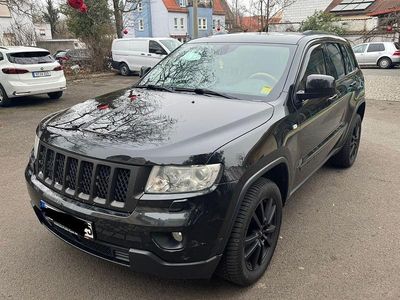 Gebraucht Jeep Grand Cherokee Overland 241 PS (177 kW) 2013 Schwarz SUV