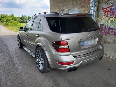 Mercedes ML63 AMG