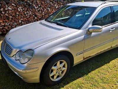 Mercedes C220