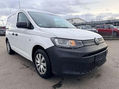 Candyweiss Gebraucht 2022 VW Caddy Van / Kleinbus | 13.999 €