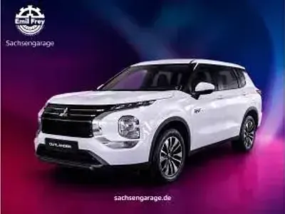 Neu Mitsubishi Outlander P-HEV 306 PS (225 kW) 2026 Weiß (andenweiß) SUV