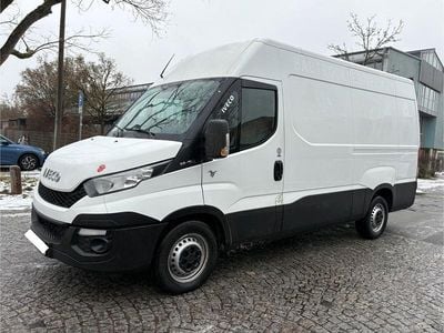 Weiß Gebraucht 2015 Iveco Daily Van / Kleinbus | 7.400 € (Guter Preis)