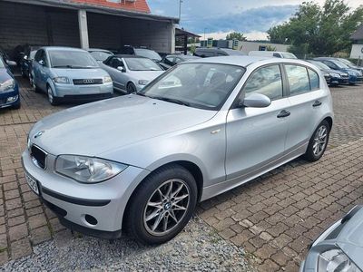 Gebraucht BMW 118 122 PS (89 kW) 2006 Silber Kleinwagen
