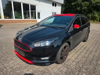 Gebraucht Ford Focus ST-Line 150 PS (110 kW) 2018 Schwarz Limousine