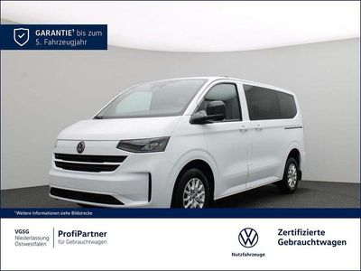 Gebraucht VW Caravelle Life 150 PS (110 kW) 2025 Weiß Van / Kleinbus
