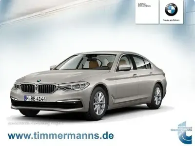 Gebraucht BMW 520 Sport Line 190 PS (139 kW) 2018 Kaschmirsilber (metallic) Limousine
