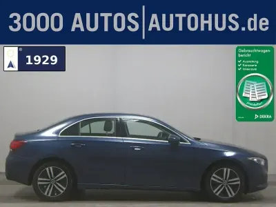 Gebraucht Mercedes A200 Progressive 150 PS (110 kW) 2020 Denimblau metallic Limousine