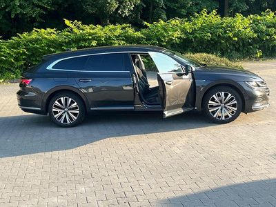 Gebraucht VW Arteon Elegance 218 PS (160 kW) 2021 Grau Limousine