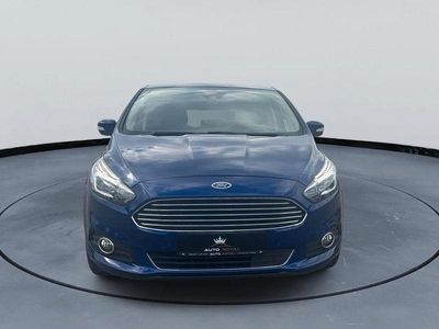 Gebraucht Ford S-MAX Titanium 209 PS (153 kW) 2016 Blau Van / Kleinbus
