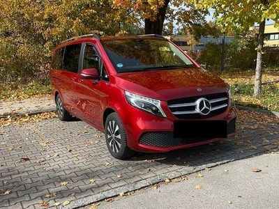 Rot Gebraucht 2020 Mercedes V250 Van / Kleinbus | 46.990 € (Guter Preis)