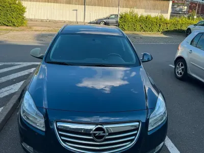 Gebraucht Opel Insignia 131 PS (96 kW) 2011 Kombi