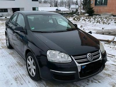 gebraucht VW Jetta 1.6 Alufelgen