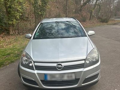 Gebraucht Opel Astra 90 PS (66 kW) 2005 Silber Kombi