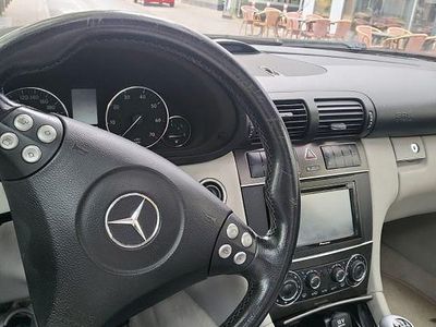 Mercedes C180