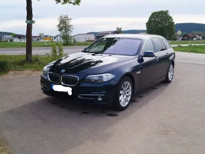 Gebraucht BMW 525 Luxury Line 218 PS (160 kW) 2015 Blau Kombi
