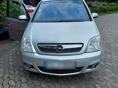 Gebraucht Opel Meriva Cosmo 105 PS (77 kW) 2007 Silber Van / Kleinbus
