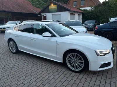 Gebraucht Audi A5 Ambiente 190 PS (139 kW) 2015 Weiß Coupé