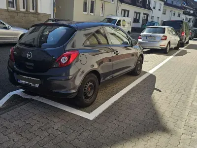 Gebraucht Opel Corsa Edition 80 PS (58 kW) 2008 Kleinwagen