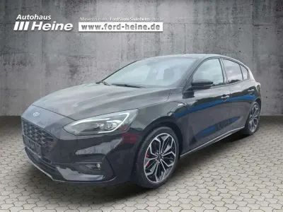 Gebraucht Ford Focus ST-Line X 150 PS (110 kW) 2021 Obsidianschwarz metallic Limousine