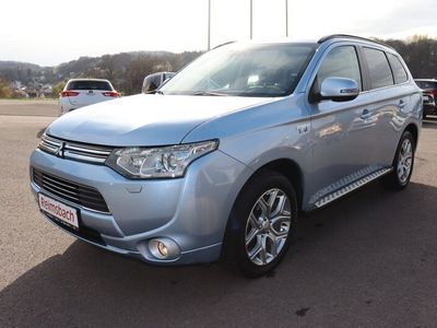 gebraucht Mitsubishi Outlander P-HEV 4WD *Leder+Klimaaut.+Scheckheft*