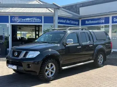 Gebraucht Nissan Navara Platinum 190 PS (139 kW) 2014 Schwarz Pickup
