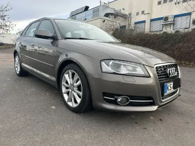 Gebraucht Audi A3 Performance 140 PS (102 kW) 2013 Grau Limousine