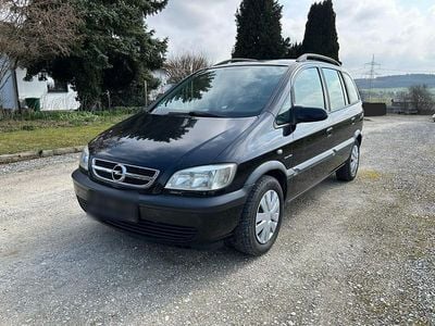 Gebraucht Opel Zafira 125 PS (91 kW) 2003 Schwarz Van / Kleinbus
