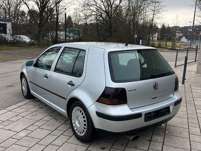 Gebraucht VW Golf IV Edition 116 PS (85 kW) 2001 Grau Limousine