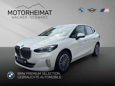 Gebraucht BMW 220 Active Tourer Luxury Line 163 PS (119 kW) 2025 Weiß Van / Kleinbus