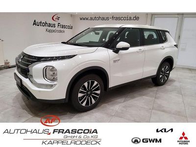 Weiss Neu 2026 Mitsubishi Outlander P-HEV Basis SUV | 39.910 €