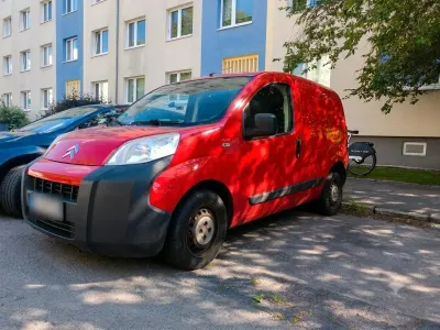 Gebraucht Citroën Nemo 74 PS (54 kW) 2010 Rot Van / Kleinbus