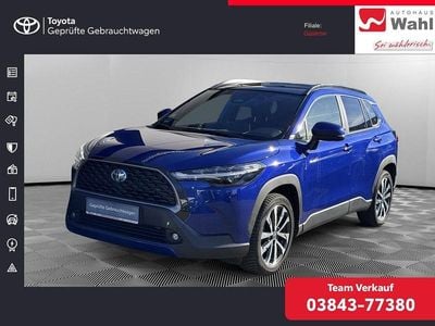 Gebraucht Toyota Corolla Cross Basis 197 PS (144 kW) 2023 Nachtblau mica metallic SUV