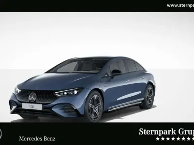 Gebraucht Mercedes EQE300 AMG 180 kW (245 PS) 2024 Lack sodalithblau Limousine