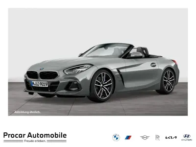 Gebraucht BMW Z4 M Sport 197 PS (144 kW) 2025 Grau Cabrio