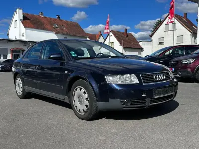 Gebraucht Audi A4 131 PS (96 kW) 2002 Blau Limousine