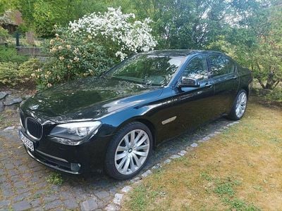 BMW 740