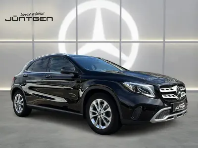 Gebraucht Mercedes GLA180 122 PS (89 kW) 2020 Schwarz SUV