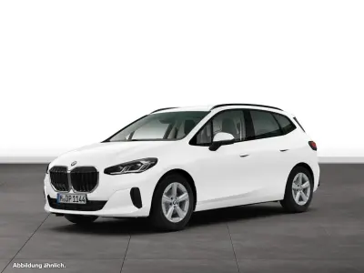 Usata BMW 220 Active Tourer 156 CV (114 kW) 2025 Bianco Monovolume
