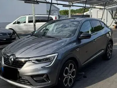 Gebraucht Renault Arkana Intens 140 PS (102 kW) 2021 Grau SUV