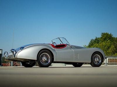 Gebraucht Jaguar XK 209 PS (153 kW) 1952 Silber Cabrio
