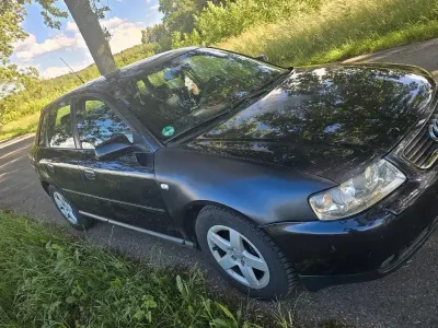 Gebraucht Audi A3 Ambiente 150 PS (110 kW) 2002 Blau Kleinwagen