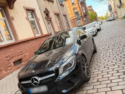 Brugt Mercedes CLA220 177 HK (130 kW) 2015 Sort Sedan